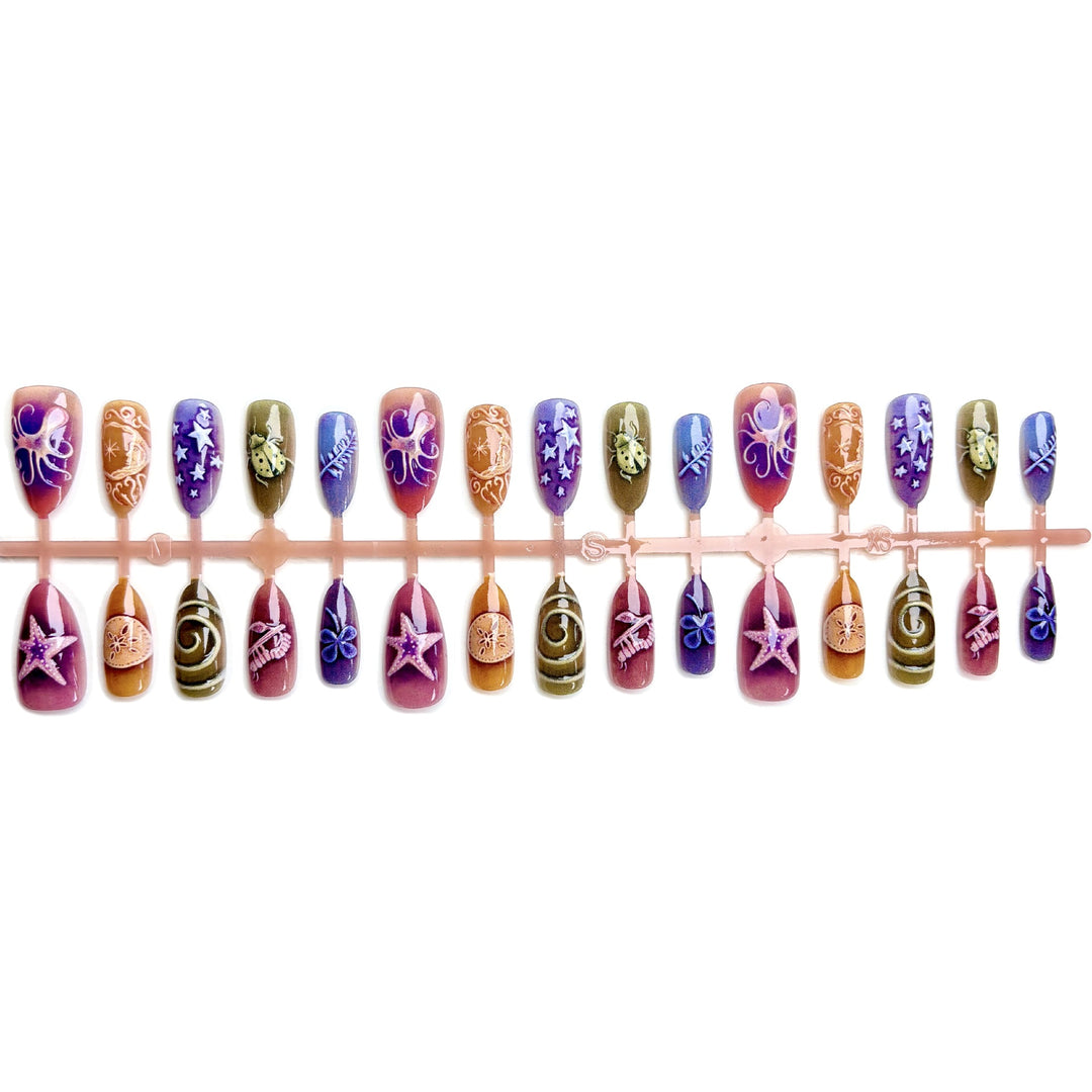 Künstlerisches Press-On Nagelkunst Set mit ozeanischen Themen