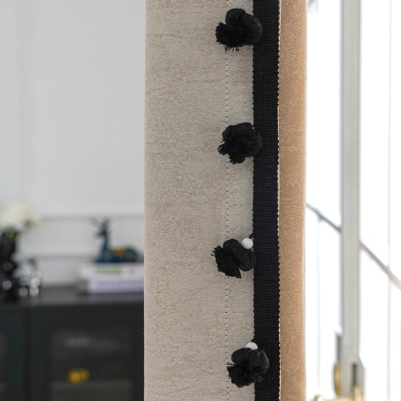Dekorative Vorhangborte mit Pompons Karnz