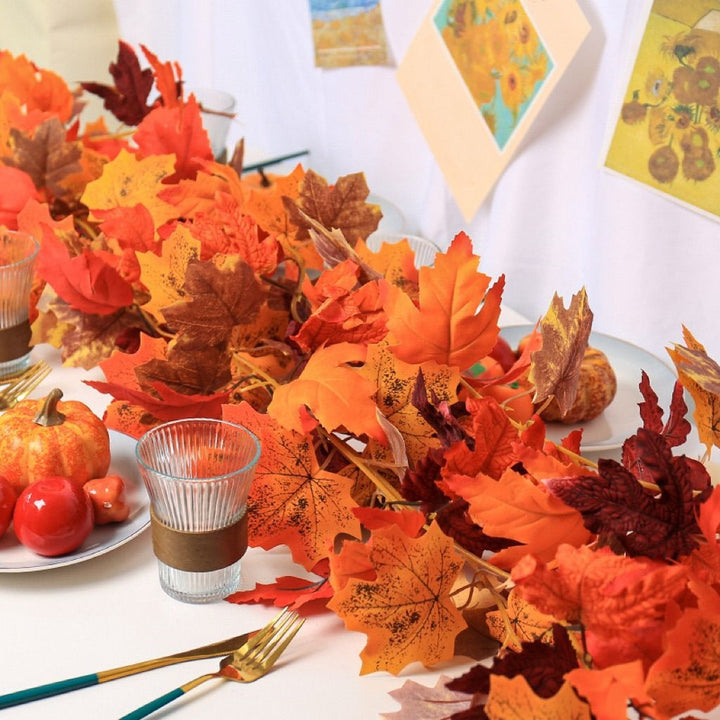 Dekorative Faux Herbstblätter
