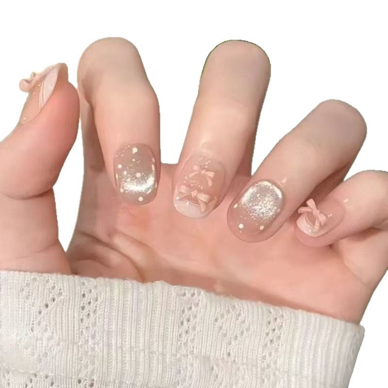 Elegante Press-On Nagelkunst Kollektion Karnz