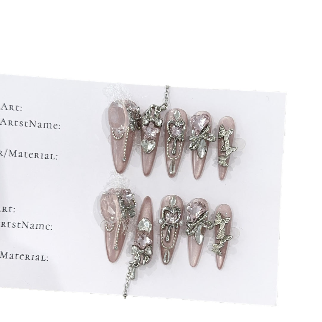 Glamouröse mit Strass verzierte Stiletto Press-On Nägel