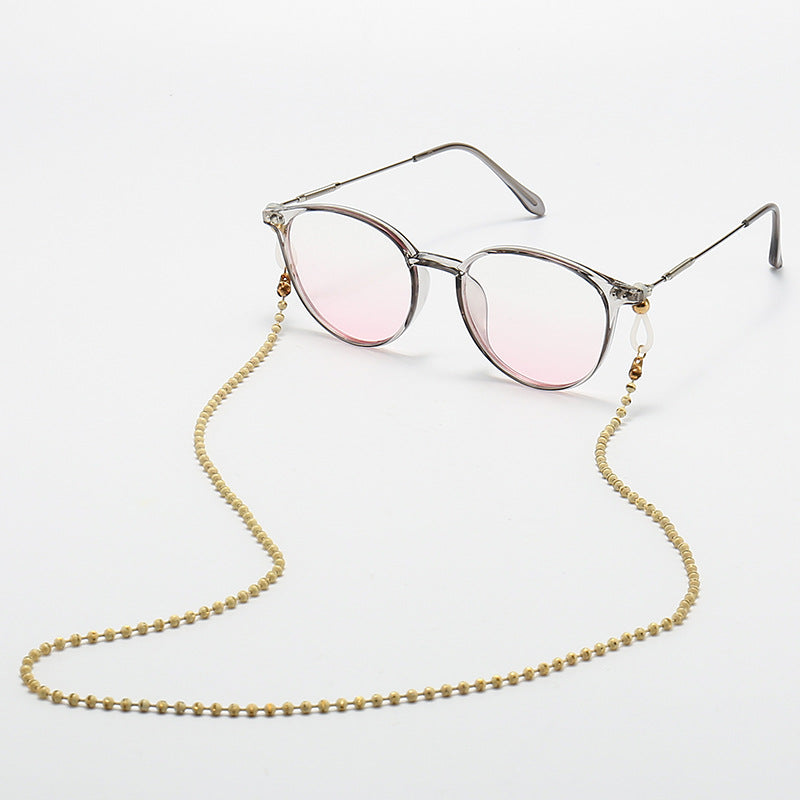 Modische Katzenaugenbrille mit Perlenkette Karnz