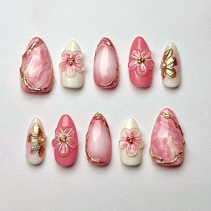 Künstliche Kunstnägel mit floralen und glamourösen Designs Karnz