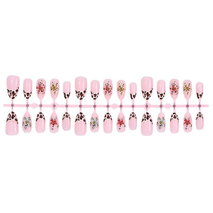 Stylisches Tierdruck Press-On Nagelset Karnz