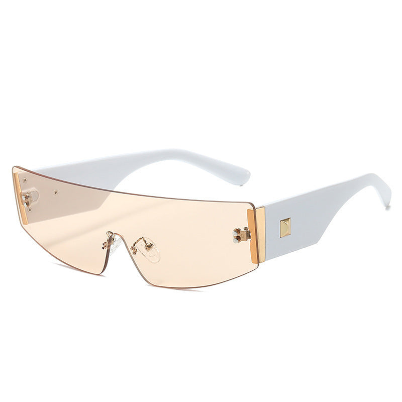 Damen trendige Sonnenbrille mit futuristischem Design Karnz