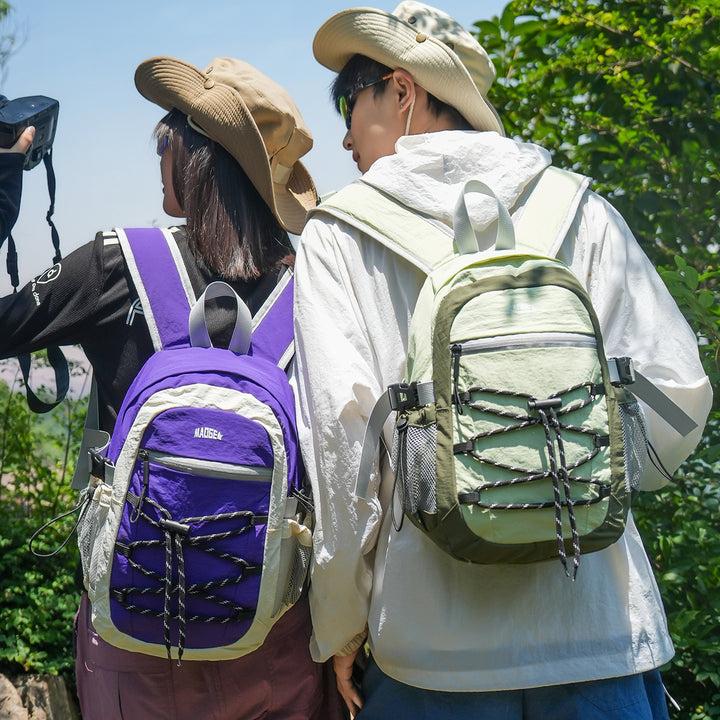 Vielseitiger abenteuerbereiter Rucksack Karnz