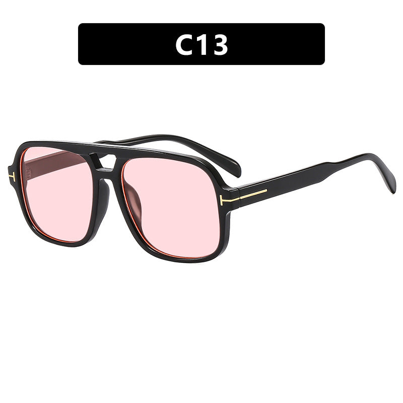 Damen quadratische Designerbrille mit filigranem Rahmen und modernem Kunststoffmaterial Karnz