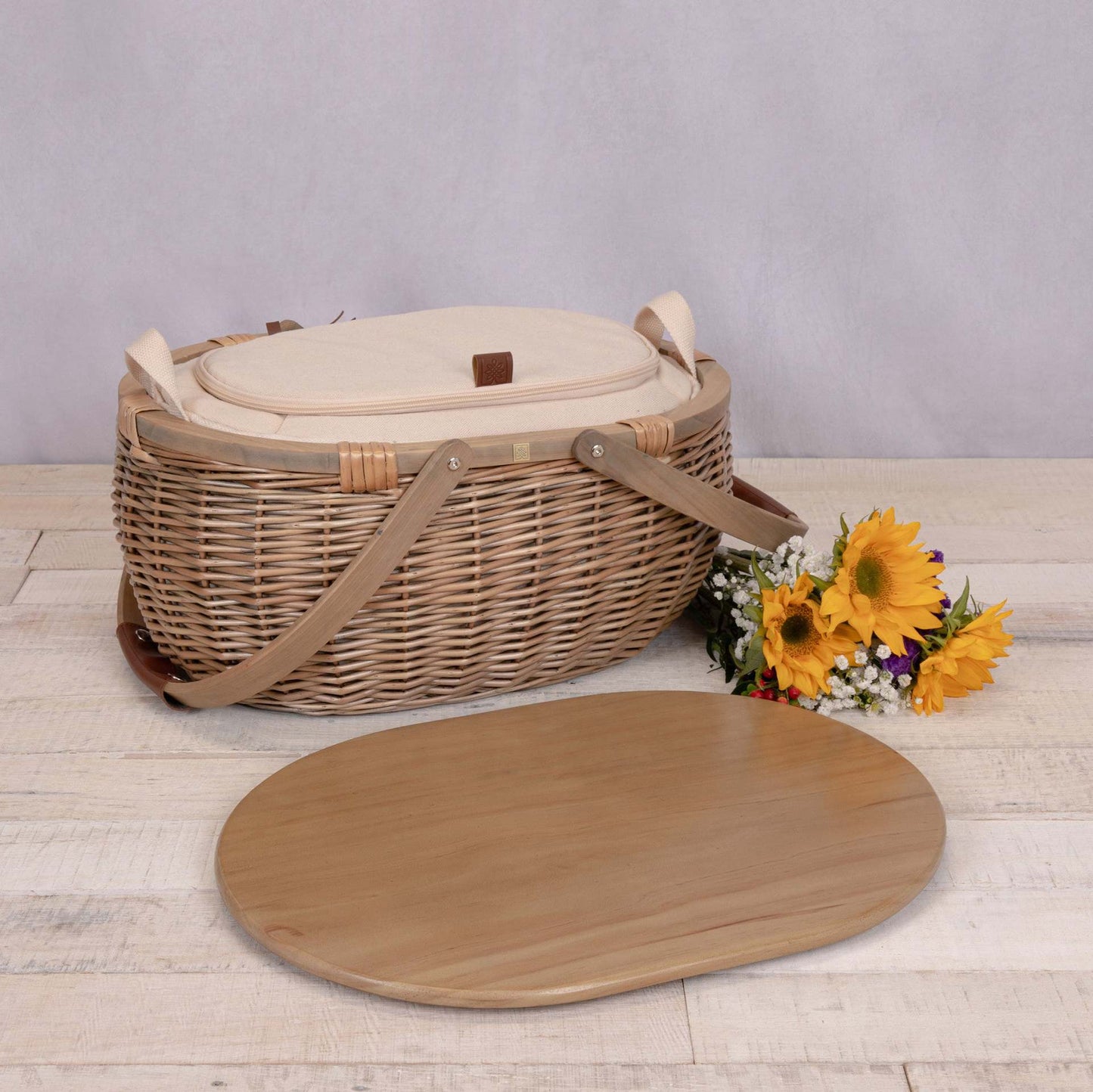 Damen Picknickkorb mit abnehmbarem Holzdeckel und praktischem Tragegriff Karnz