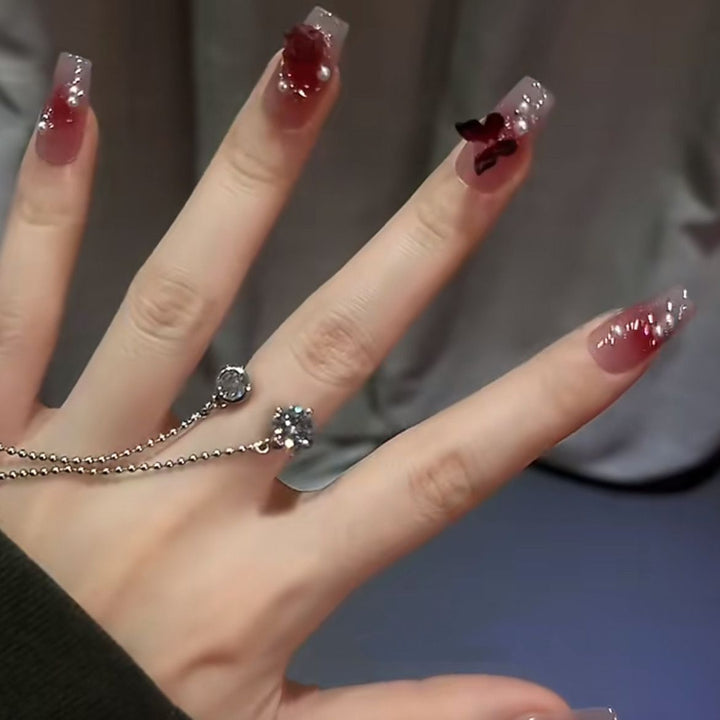 Glitzernde Kunstfingernägel mit Mond- und Sternmotiven Karnz