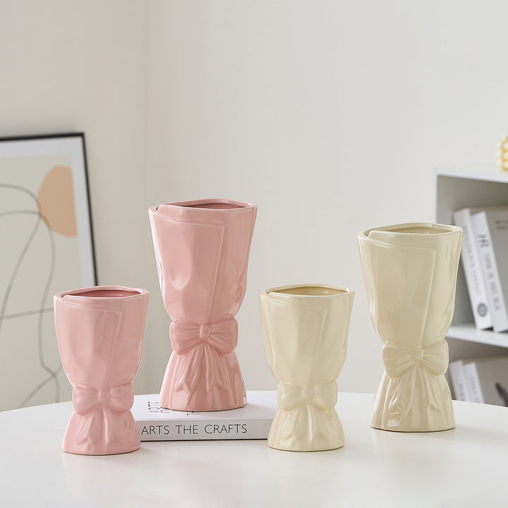 Elegante Keramikblumenvase Karnz