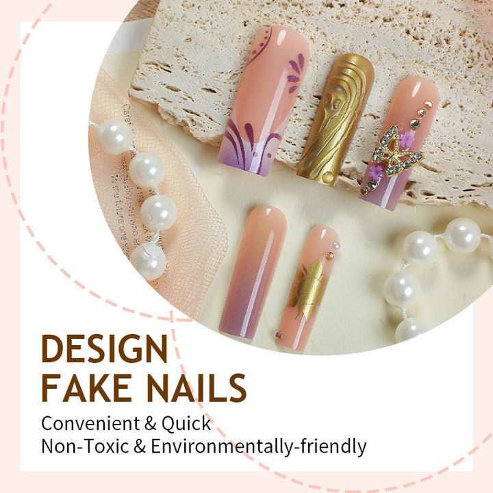 Kunstnagelset mit eleganten floralem Design und Glitzerakzenten Karnz