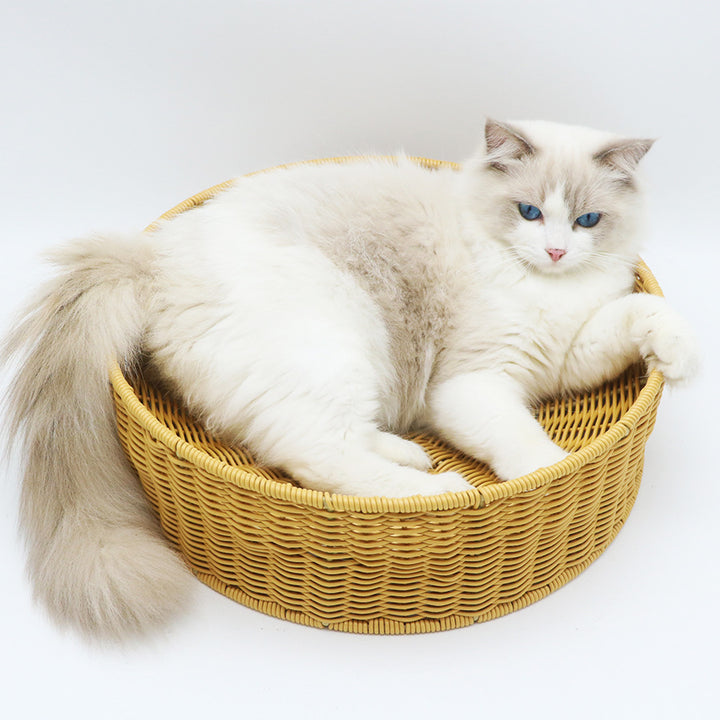 Gemütlicher Katzenkorb aus geflochtenem Material Karnz