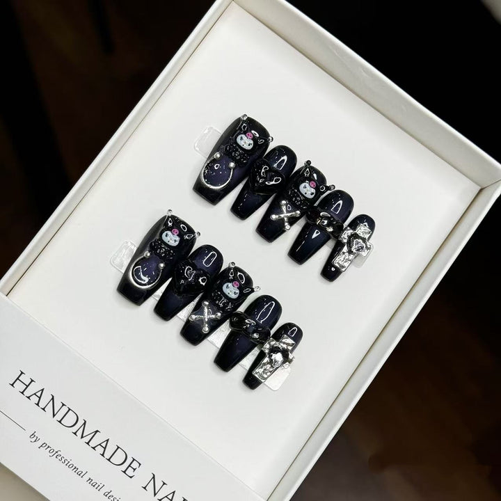 Kreatives handgemachtes Press-On Nagelkunst-Set