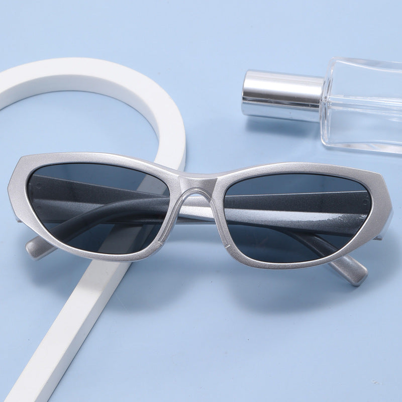 Damen modische Sonnenbrille mit verspiegelten Gläsern Karnz