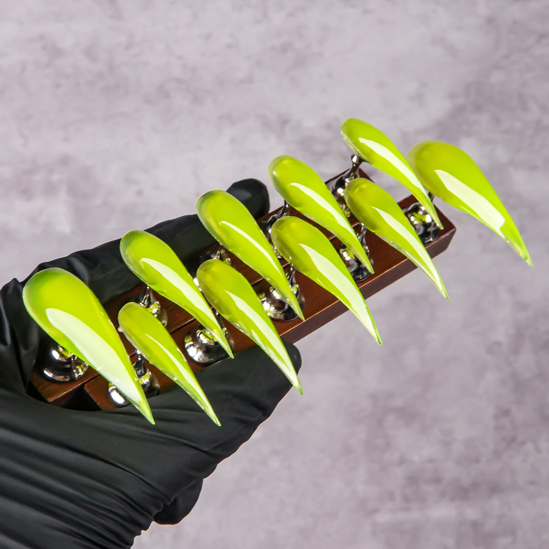 Spitze Stiletto Press-On Nägel