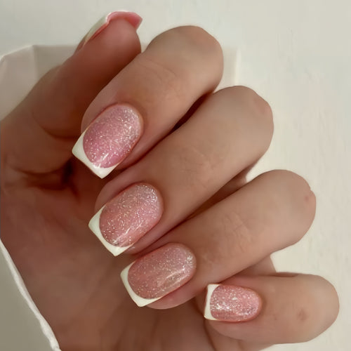 Glänzendes French Tip Press-On Nails Set Karnz