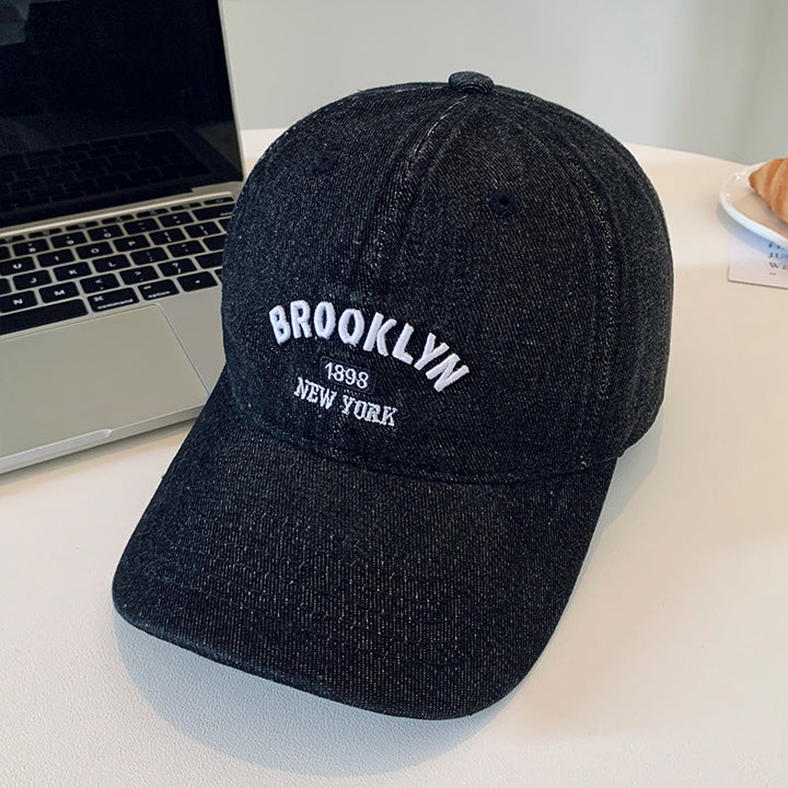 Denim bestickte Baseballmütze