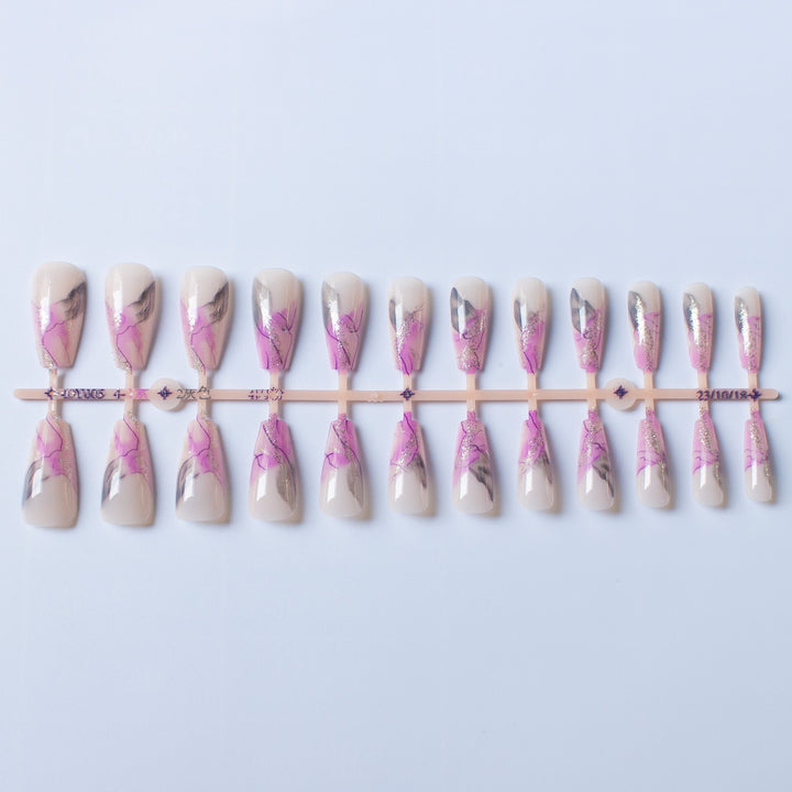 Künstlerisches Nageldesign-Set mit Marmor-Effekt
