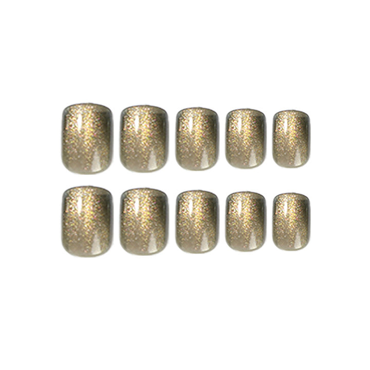 Kunstvolle Nagelverlängerungen mit Glitzer- und Ombre-Effekt Karnz