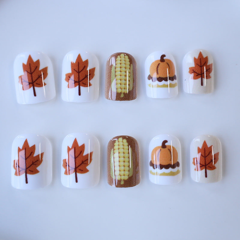Herbst-inspiriertes Nagelkunst-Set Karnz