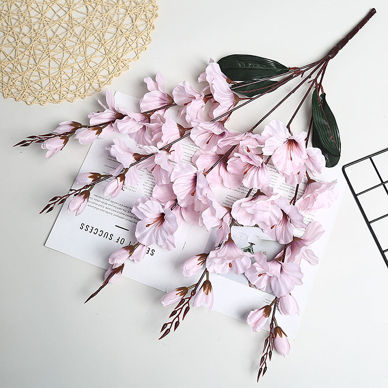 Realistische künstliche Blumenstiel