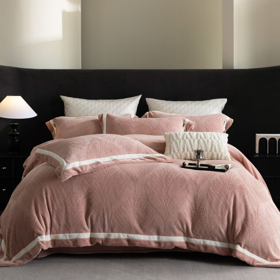 Quilted Leaf-Embossed Cotton Duvet Cover Ensemble with Piped Border & Matching Shams