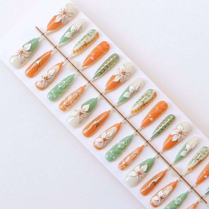Blumenmuster Dekorative Press-On Nägel