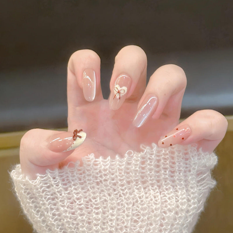 Dekorative Nagelkunst Tipps mit Schleifenakzenten Karnz
