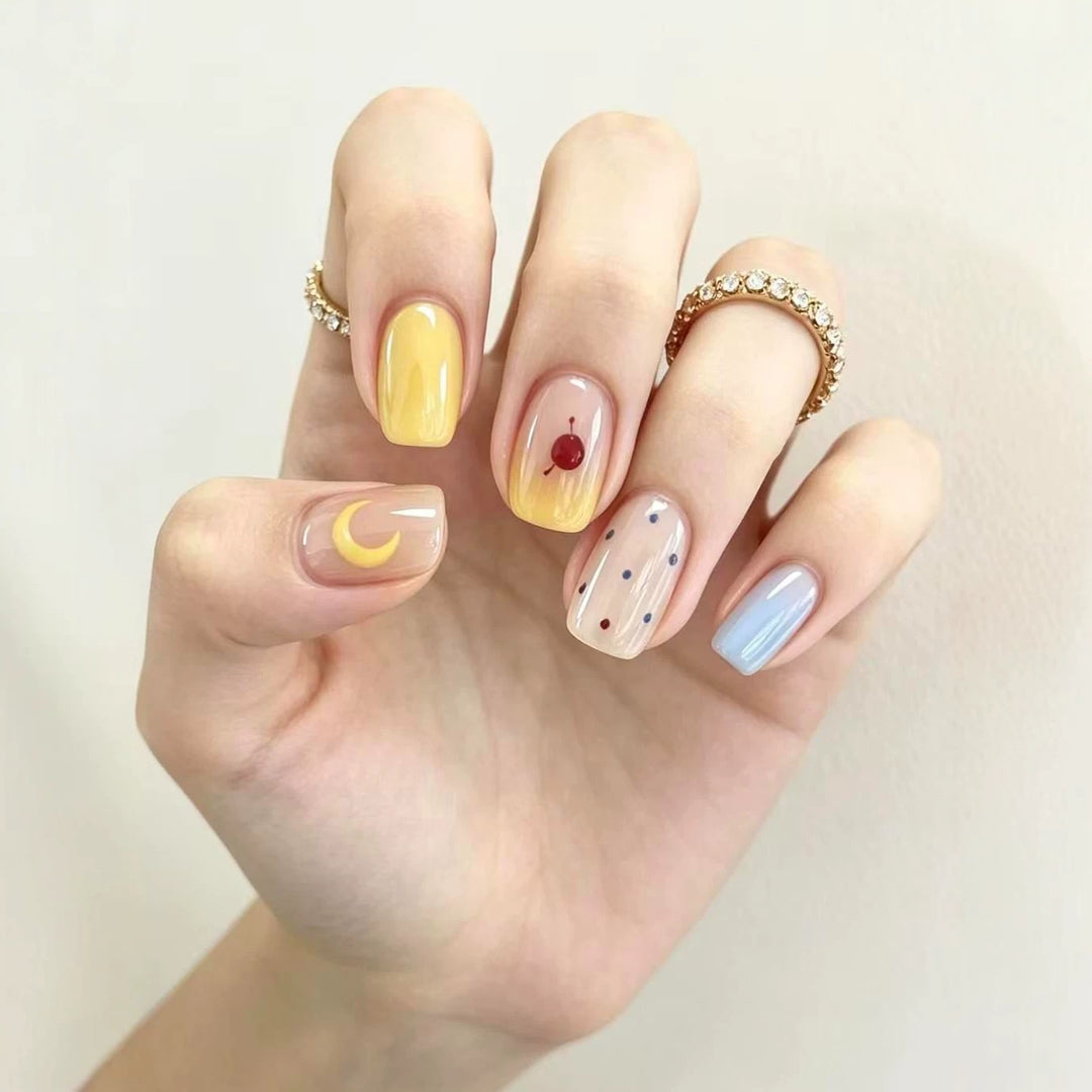 Künstlerische Nagelverlängerungen