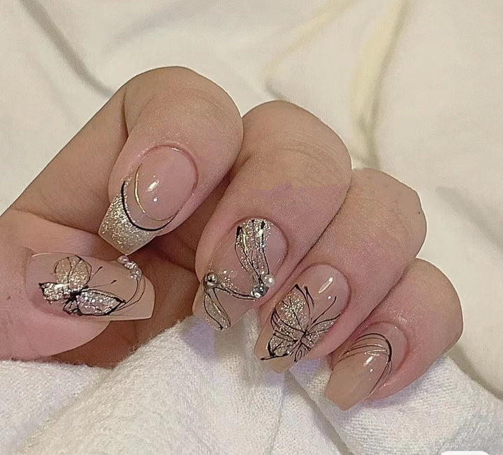 Künstlerisches Schmetterling-Nagelkunst-Set