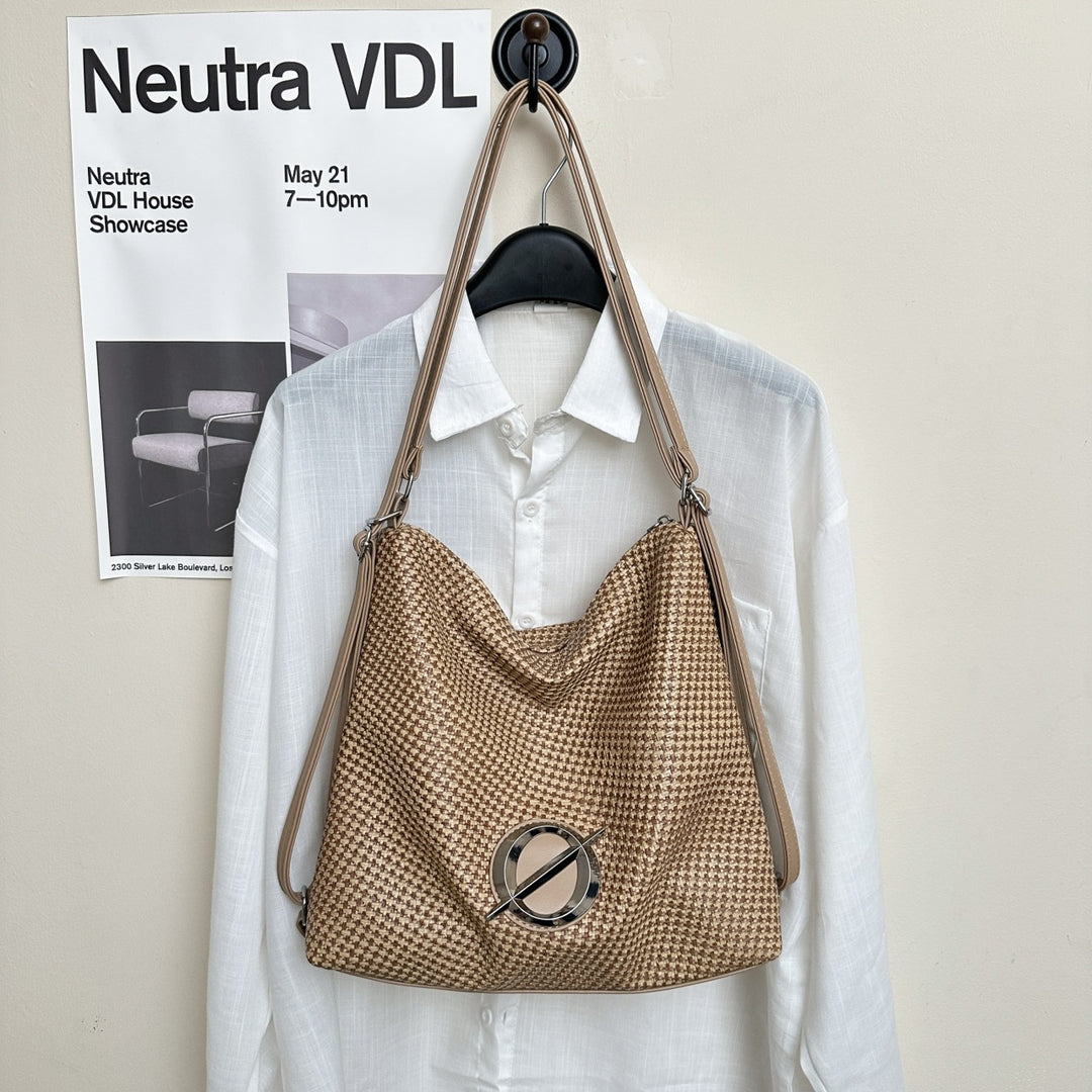 Strukturierte Hahnentrittschultertasche