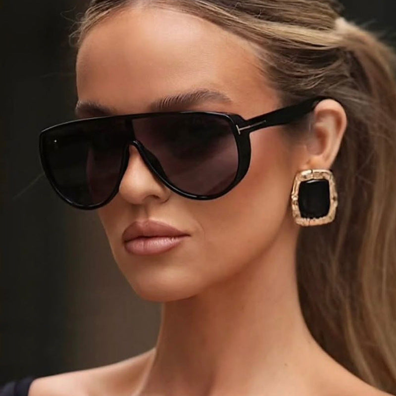 Damen elegante Oversized-Sonnenbrille mit markantem Design und UV-Schutz Karnz