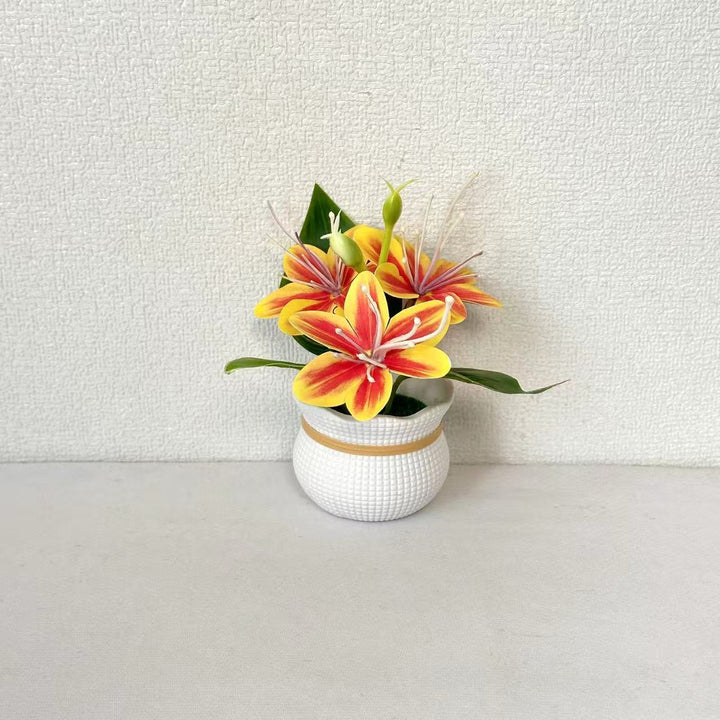 Künstliches Blumenarrangement für dekorative Wohnungsdisplay