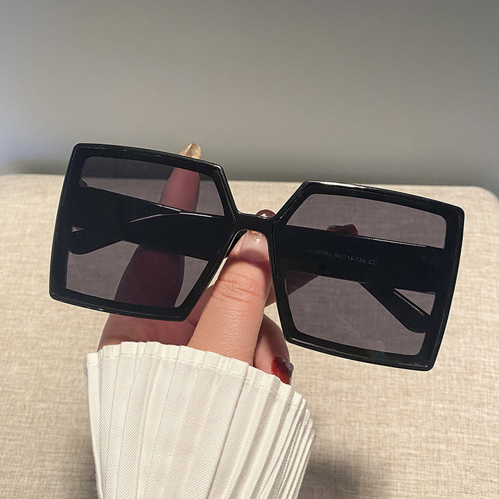 Damen quadratische Sonnenbrille mit robustem Rahmen und stylischem Design Karnz