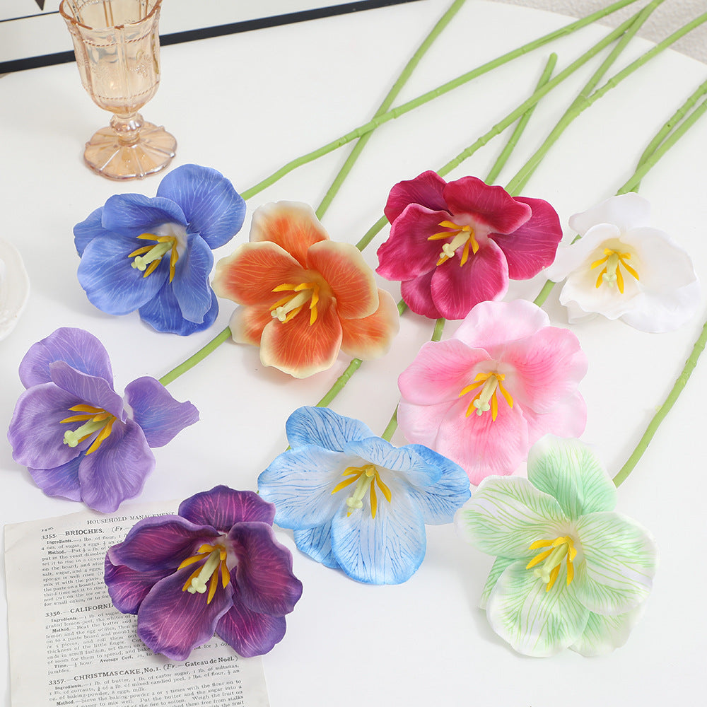 Künstlicher Orchideenblütenzweig mit detailreichen Blüten Karnz