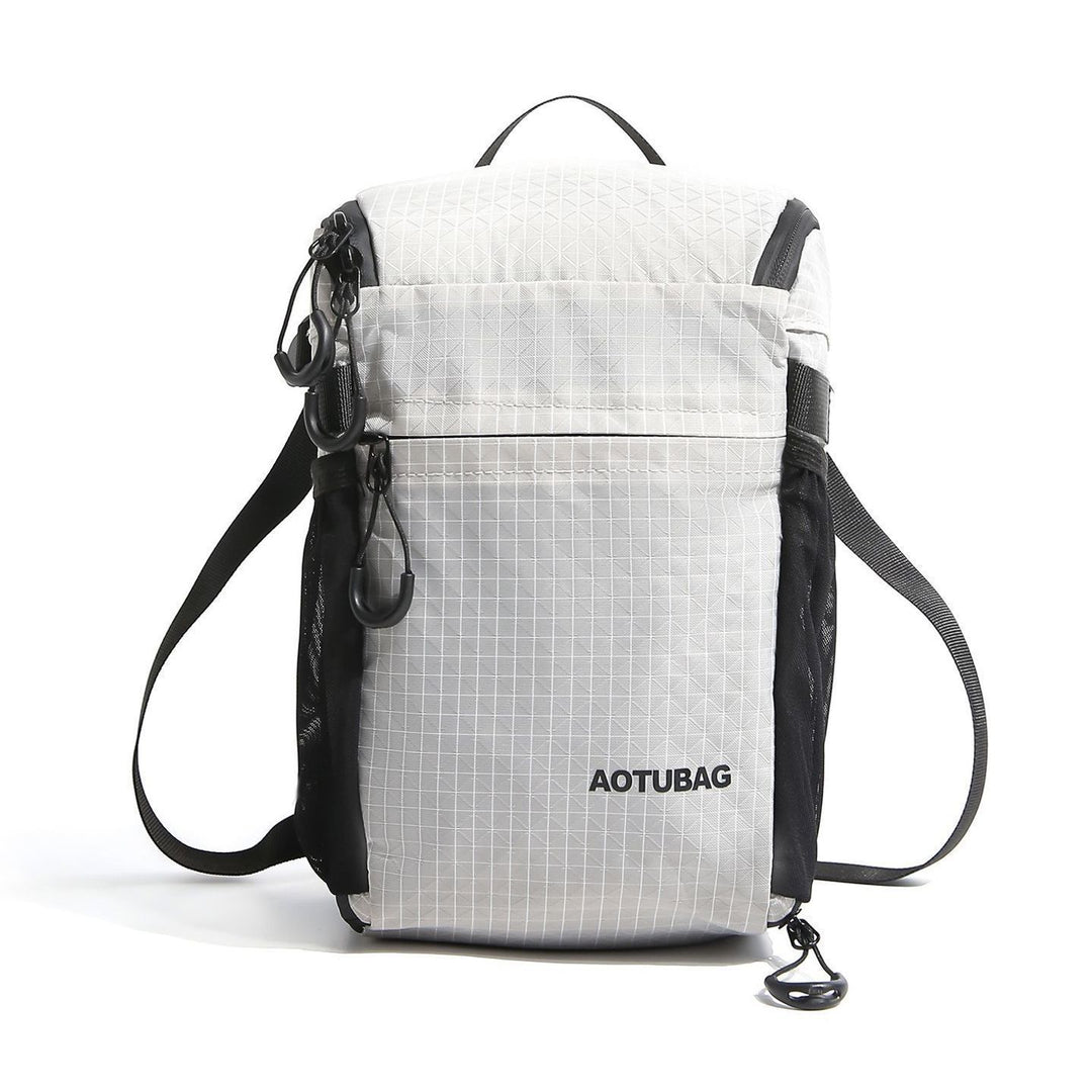 Vielseitiger kompakter Reiserrucksack Karnz