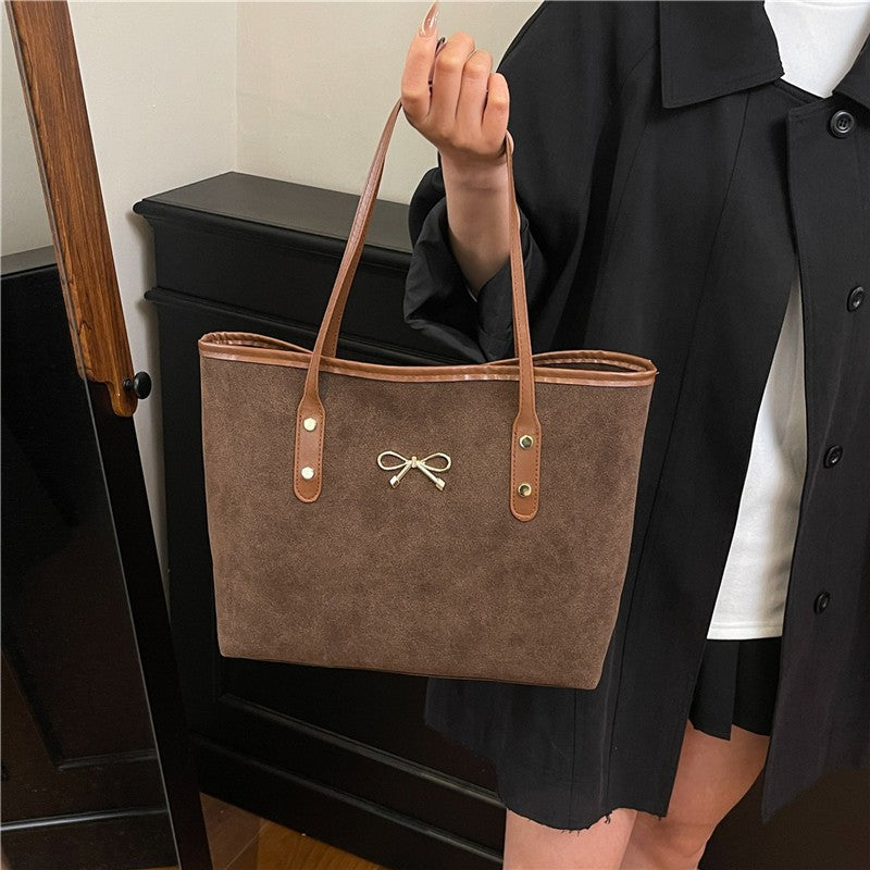 WoElegant Wildleder Handtasche Karnz