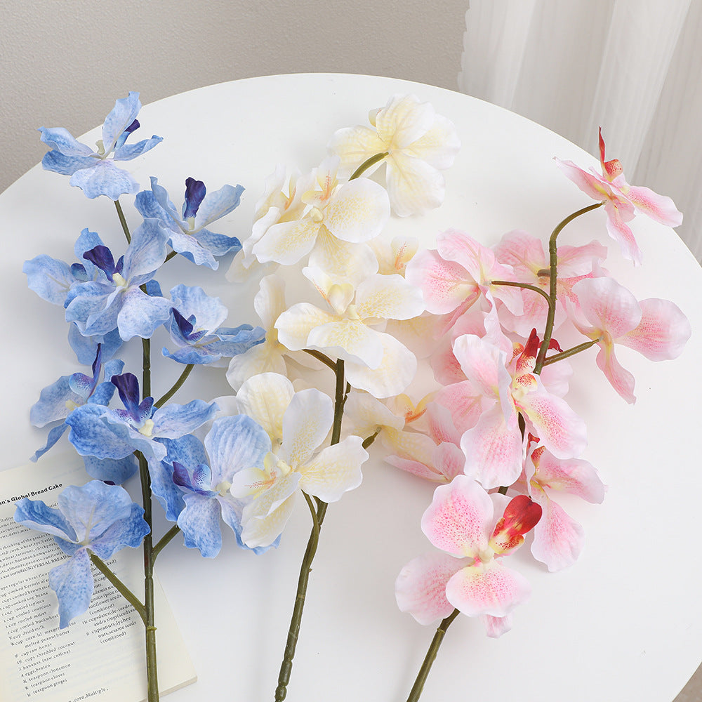 Künstlicher Orchideenstrauß mit realistischen Details Karnz