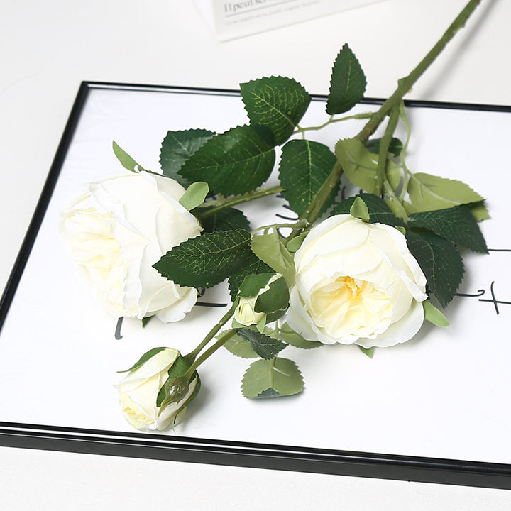Luxuriöse Seidenrose Blumenarrangement