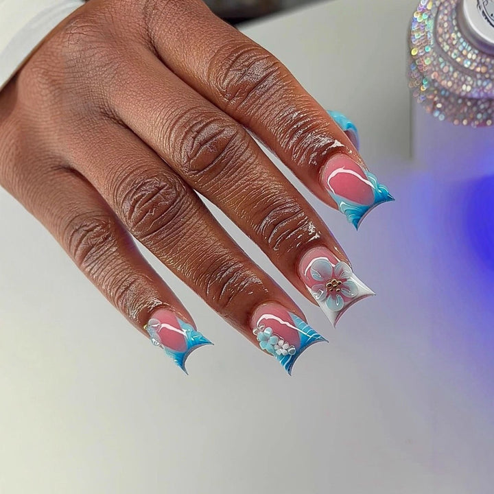 Künstlerische Acryl-Blumen-Nagelerweiterungen Karnz
