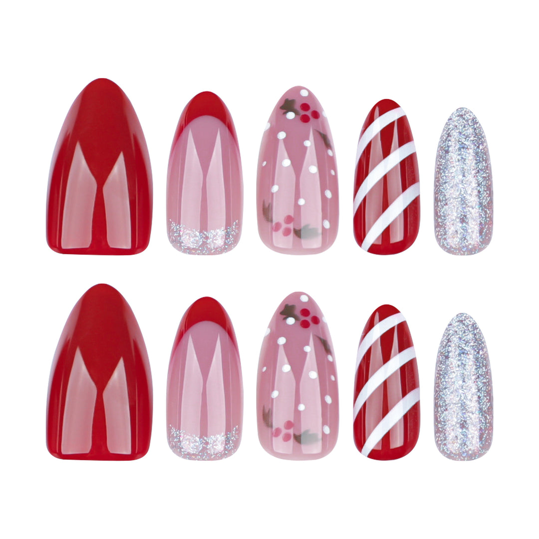 Kreative Nagelkunst mit Weihnachtsmotiven Karnz
