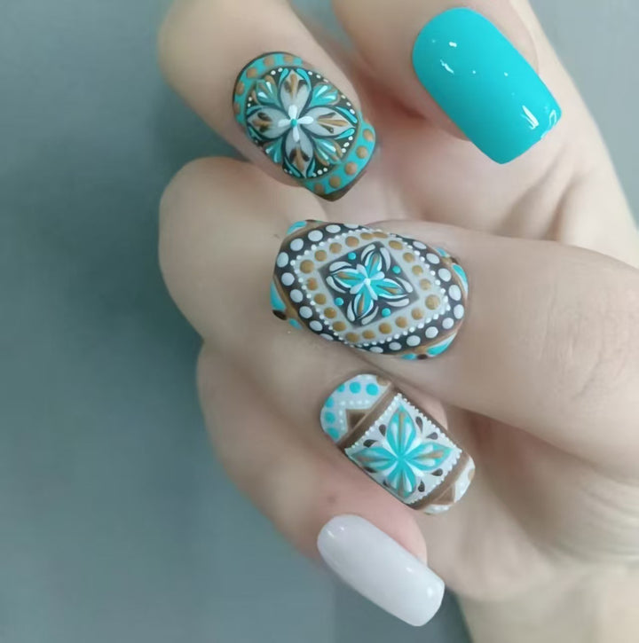 Künstlerisches Boho Nagelkunst Set