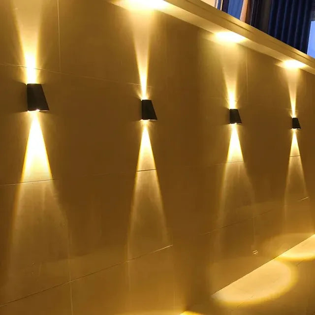 Wasserdichte Solarlichter für außen – LED-Wandleuchten für Garten & Terrasse | Karnz
