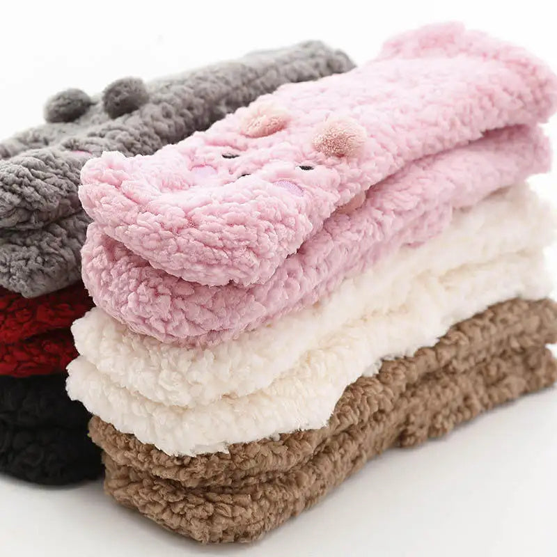 Warme, flauschige Bärensocken | Karnz