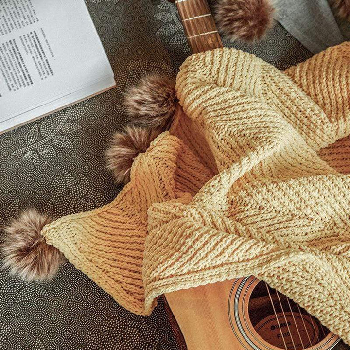 Pom Pom Chenille Decken Karnz