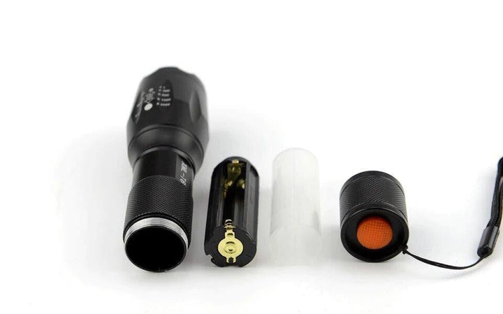 Wiederaufladbare LED Taschenlampe | Karnz