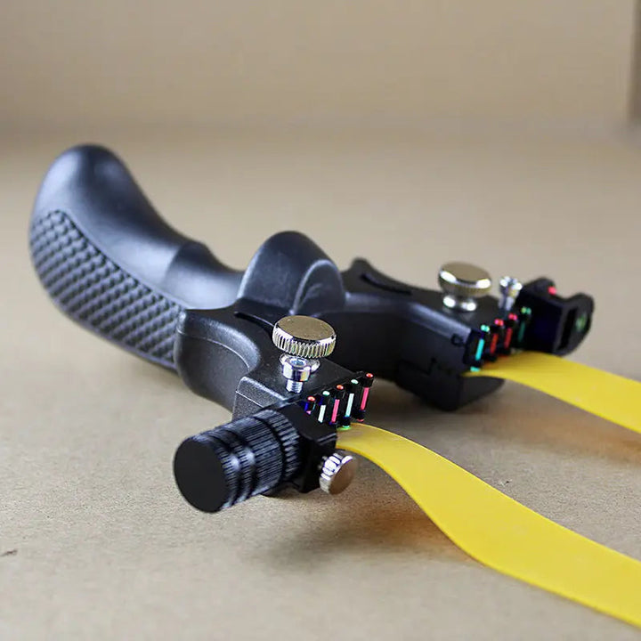 Präzisions-Laserschleuder mit Visier – LaserAim Pro für Outdoor-Sport und Spaß