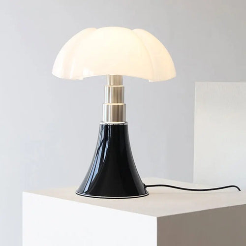Karnz | Stilvolle Blumen Tischlampe – Fleur