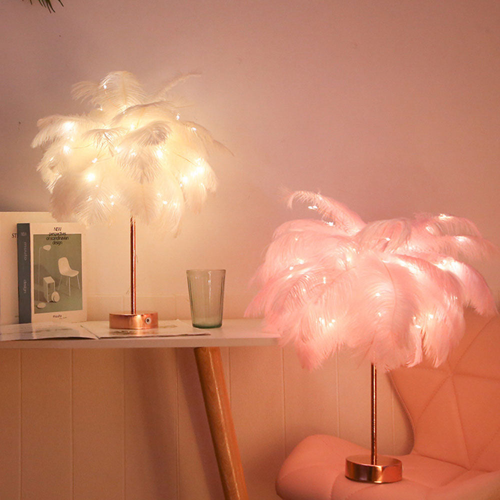 Strauß Nachtlicht | Exzentrische Lampe mit Federn & Roségold-Basis | Karnz