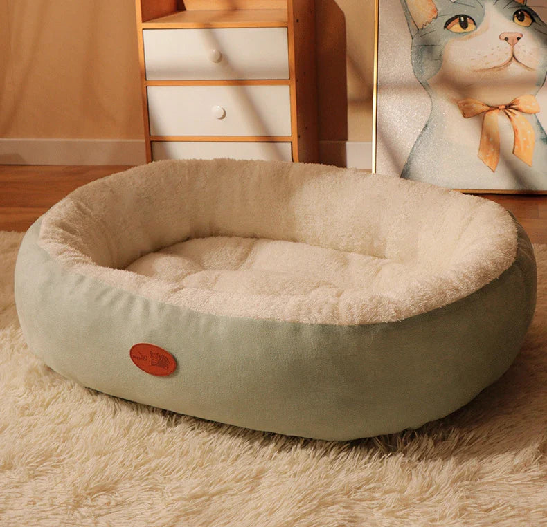 Oval Plush Bett für Hunde & Katzen Karnz